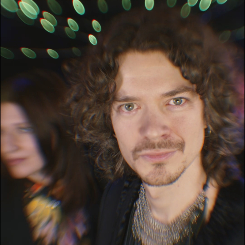 Juho 'Kihara' Pitkäsen kaksi sooloalbumia on tehty Aspen Ranch Studiolla. Vierailevana solistina Regina Launivuo.